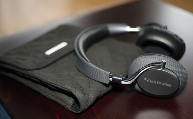 B & W PX Headphones